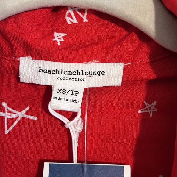 🆕 BEACH LUNCH LOUNGE Collection NWT Women’s Button Down Shirt Size XS - Picture 2 of 5